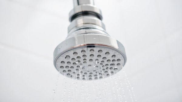 Les avantages d'utiliser une pomme de douche haute pression
